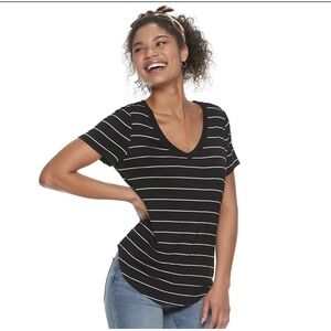 Juniors' SO Thin Black Striped Favorite V-Neck Short Sleeve Tee